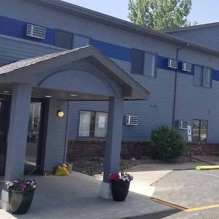 Travelodge By Wyndham Wahpeton Zewnętrze zdjęcie